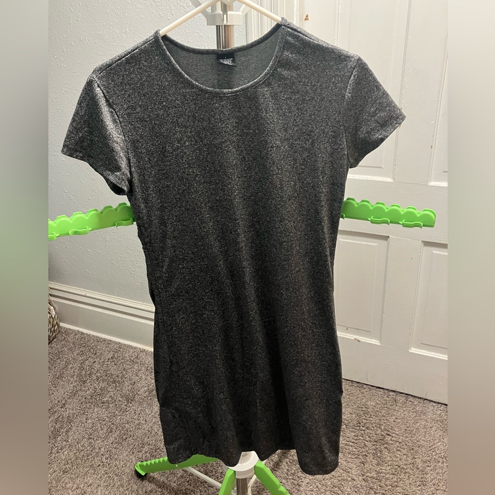Women’s gray dress